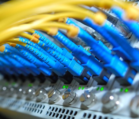 Projektowanie lokalnych sieci komputerowych i strukturyzowanych sieci kablowych